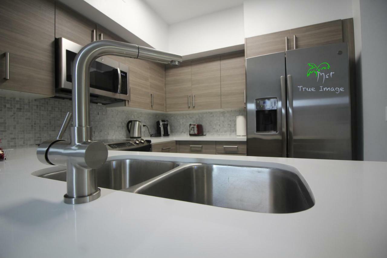 Yacht Club At Aventura 2 Bed 2 Bath Luxurius Cozy Brand New Apartment Exterior photo